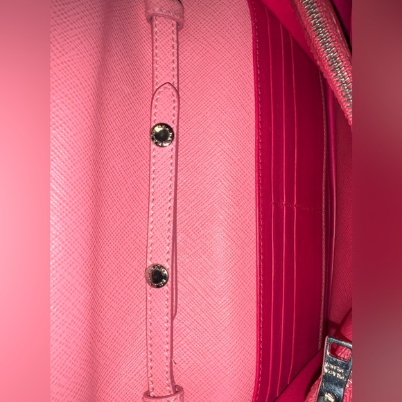 Prada Saffiano leather crossbody - Picture 6 of 16